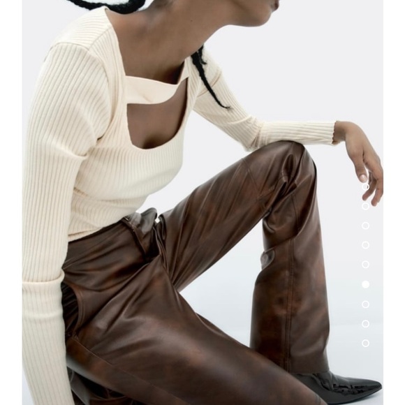 Zara faux leather high waisted pants with pockets - Picture 6 of 11